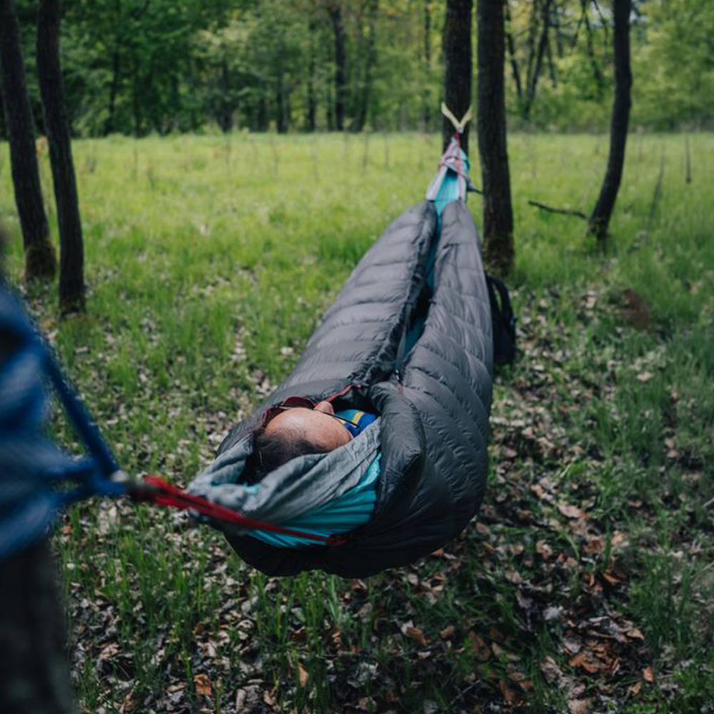 Patizon Multi Quilt 250 파티존 3계절 초경량 침낭 Jet Black / Fired Brick